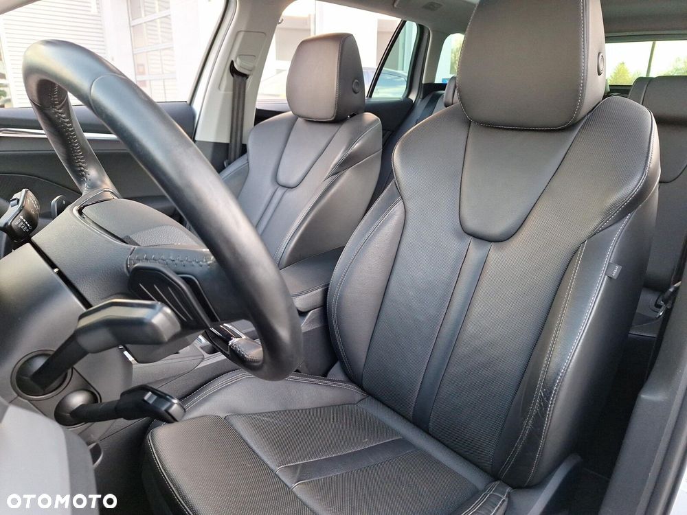 Skoda Octavia 2.0 TDI SCR Style DSG - 11