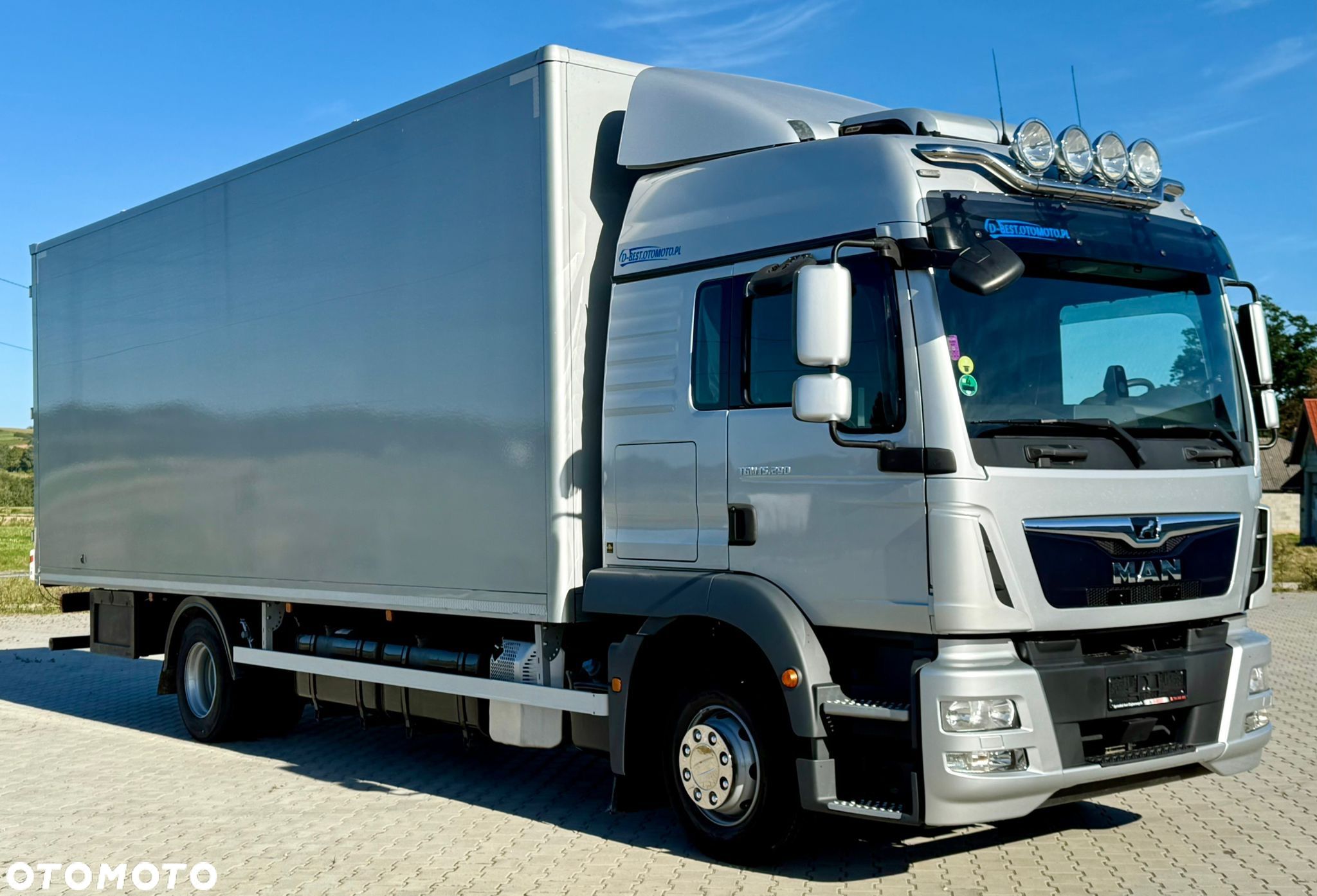 MAN TGM 15.290 / KONTENER / IZOTERMA / AUTOMAT / 7.5 M DŁUGOŚCI / 18 PALET / SYPIALKA / EURO 6 / 2020 ROK / 480 TYS KM / SPROWADZONY - 1
