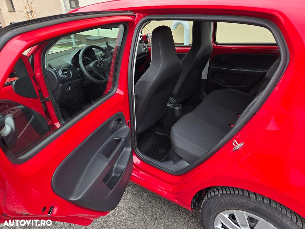 Volkswagen up! - 12