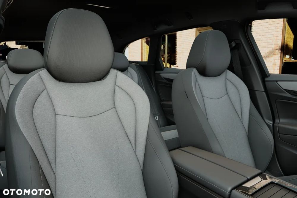 Volkswagen ID.7 Tourer - 11