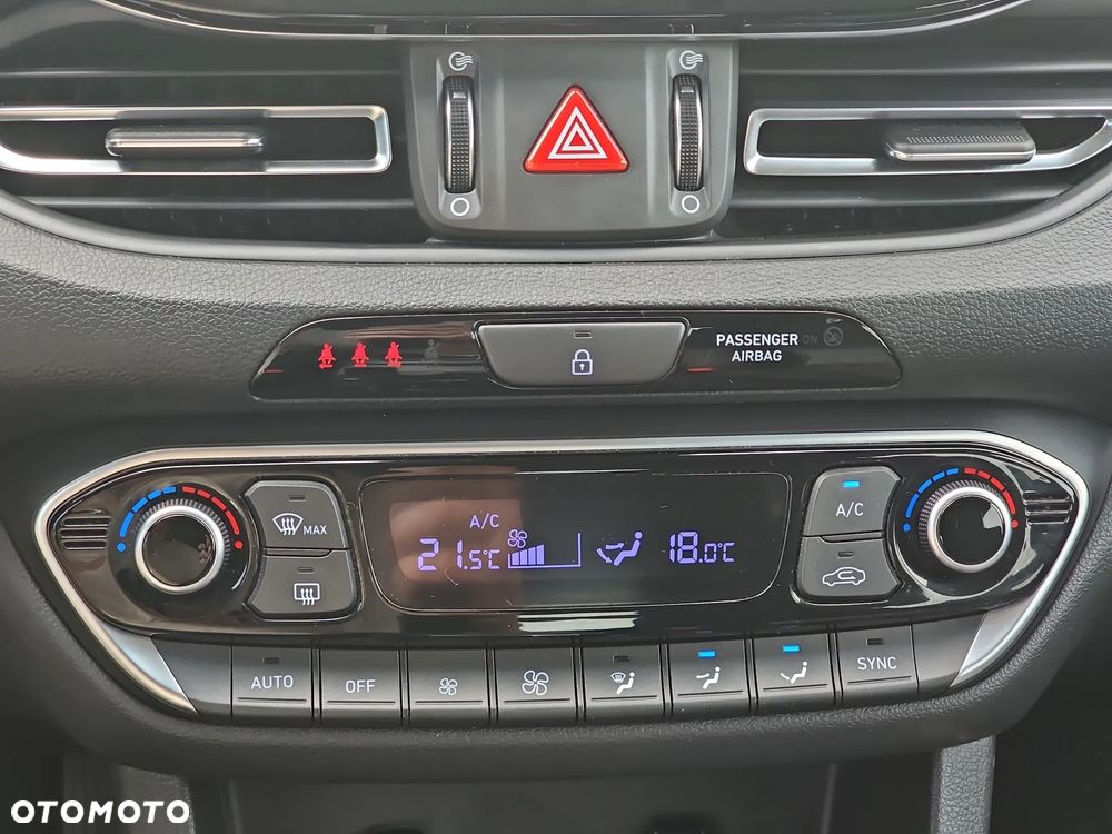 Hyundai i30 1.5 T-GDI 48V Smart DCT - 21
