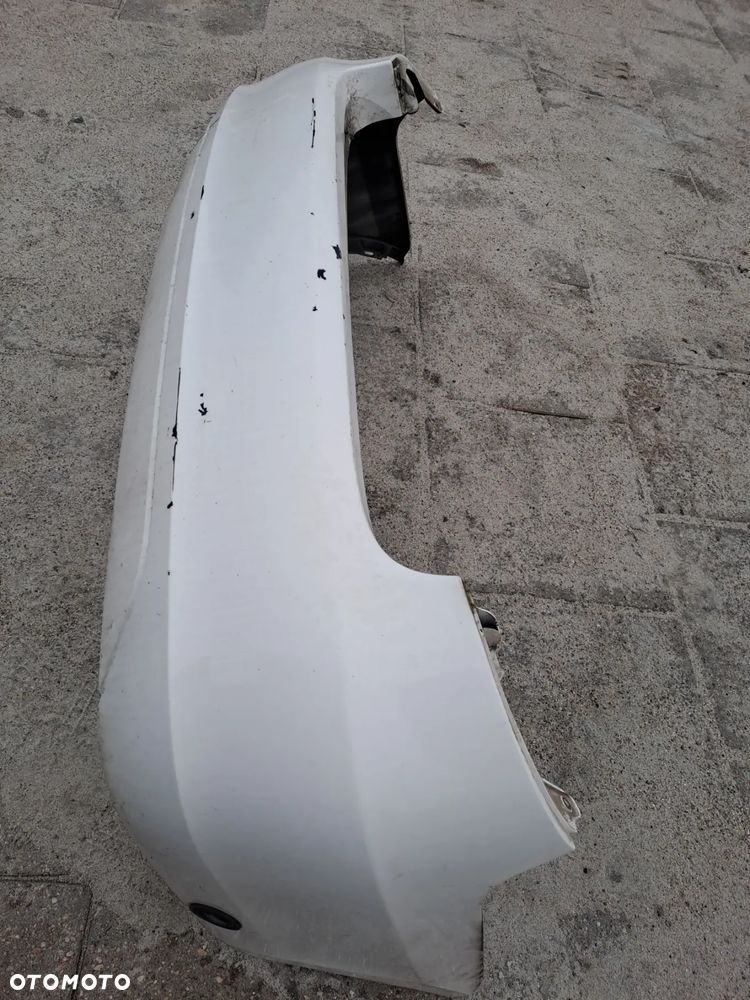 Skoda Fabia II 2007-2014r. kombi zderzak tylny kod lakieru 1026 - 2