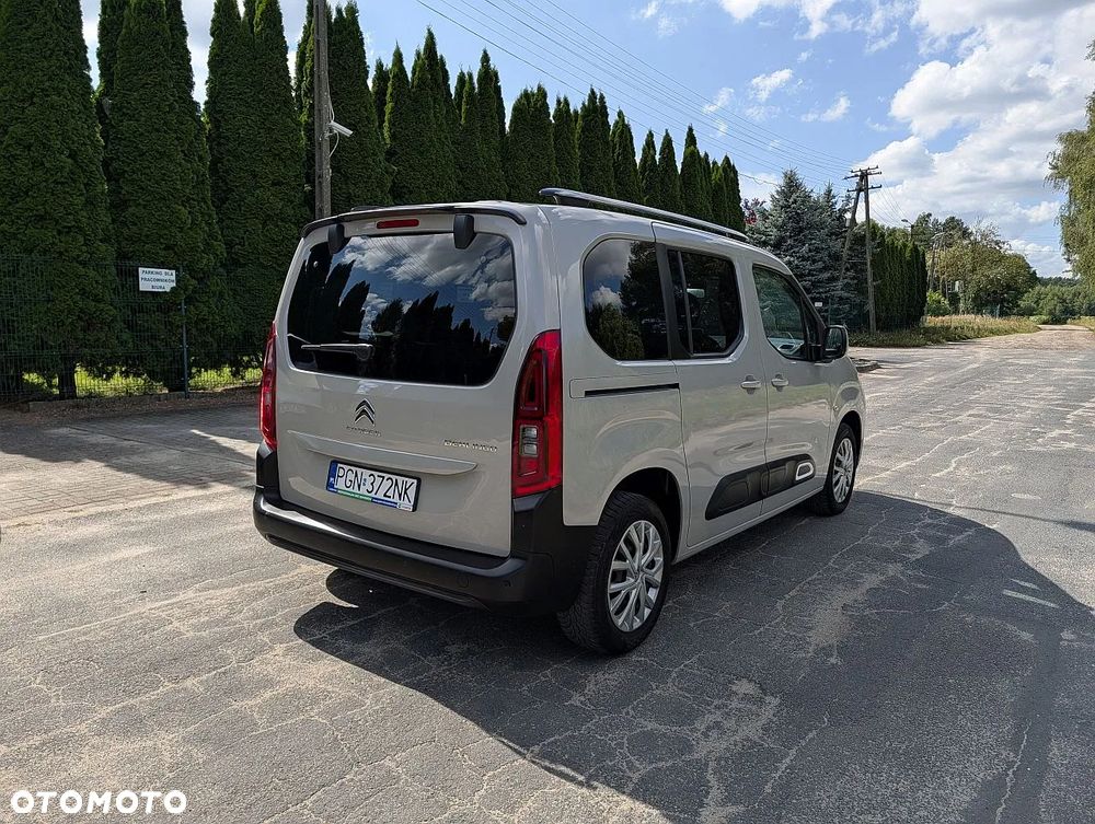 Citroën Berlingo MPV M BlueHDi 100 SHINE - 11