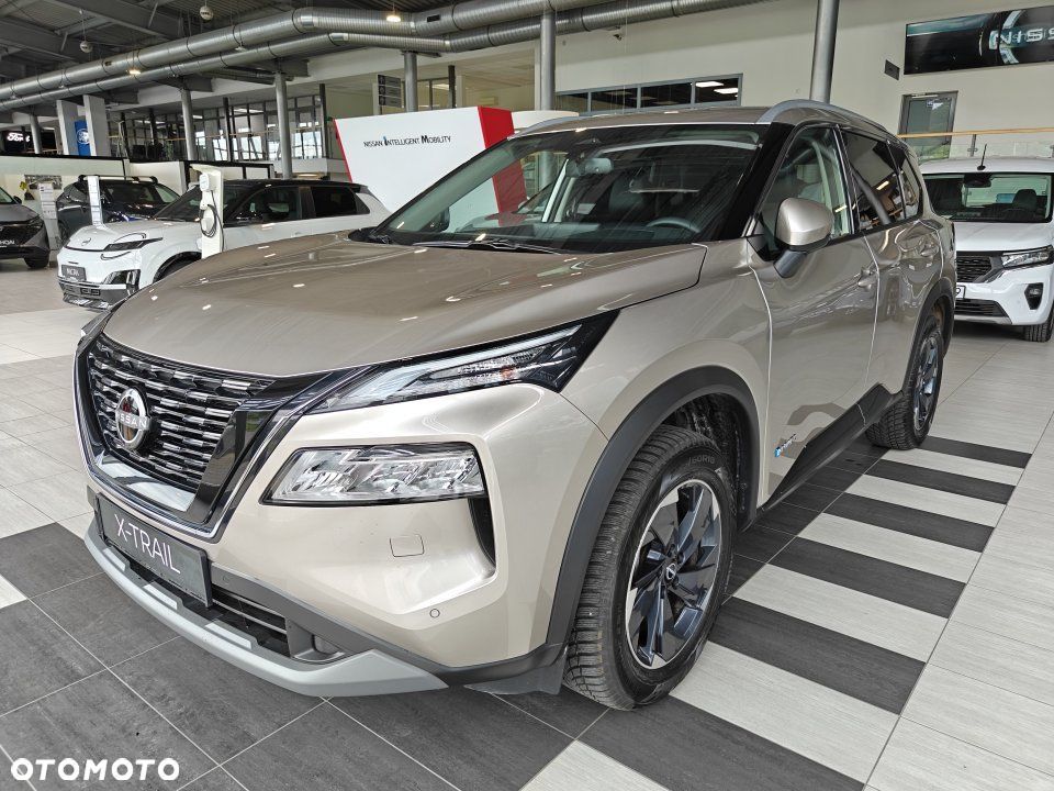 Nissan X-Trail - 1