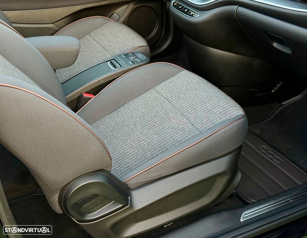 Fiat 500e C 42kWh Icon - 23
