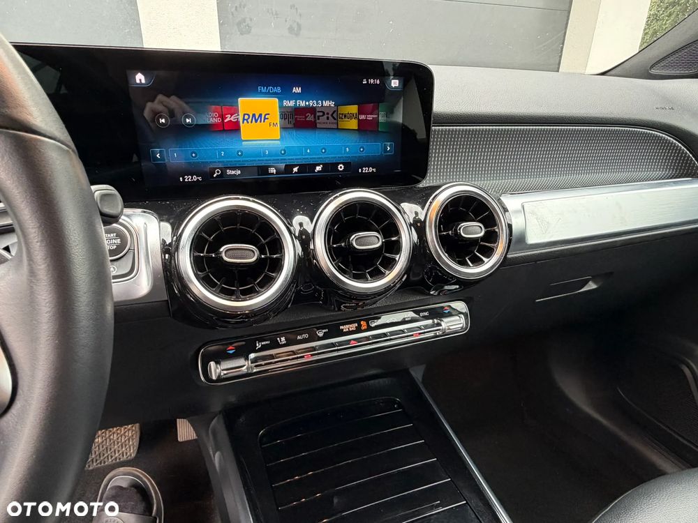 Mercedes-Benz GLB 220 d Style 8G-DCT - 17
