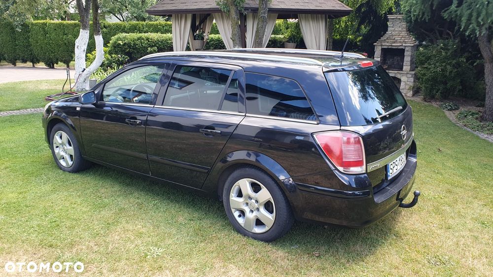 Opel Astra 1.7 CDTI - 11