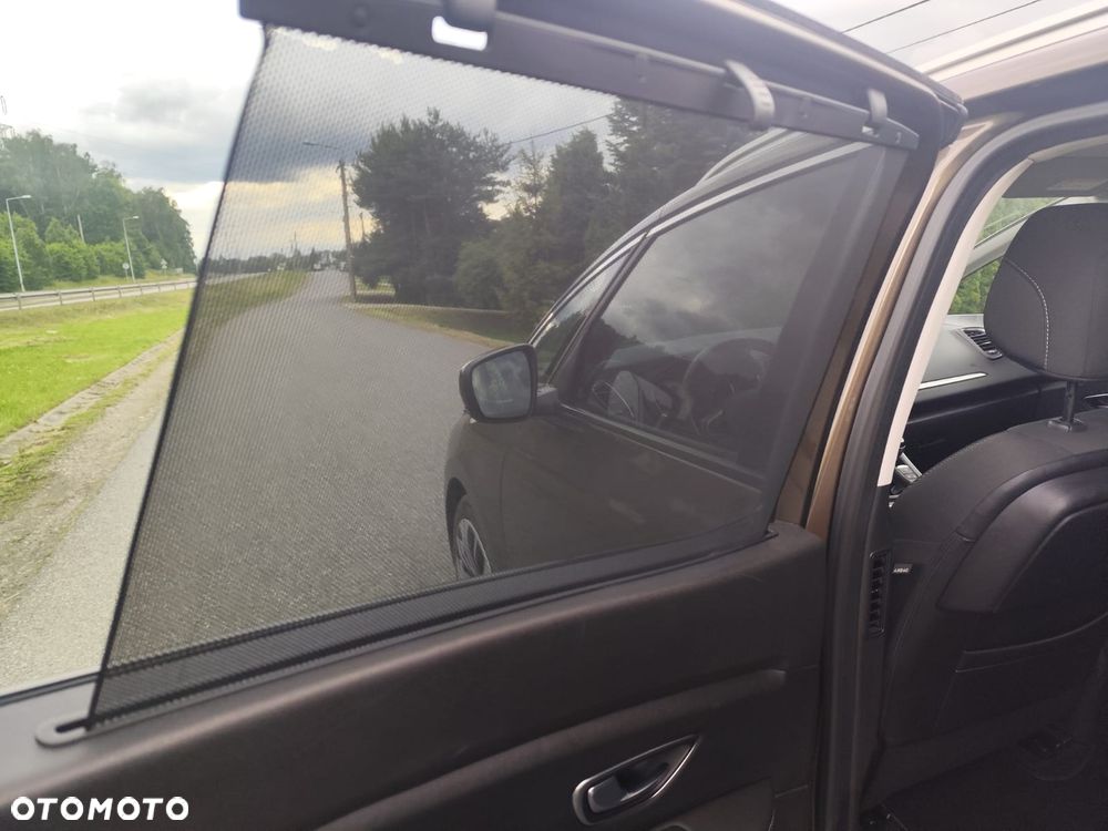 Renault Grand Scenic - 15