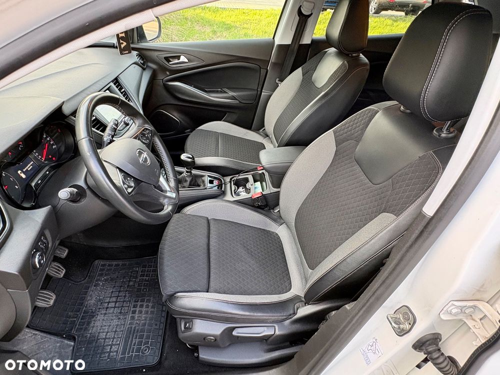 Opel Grandland X 1.5 D Start/Stop Business Elegance - 7