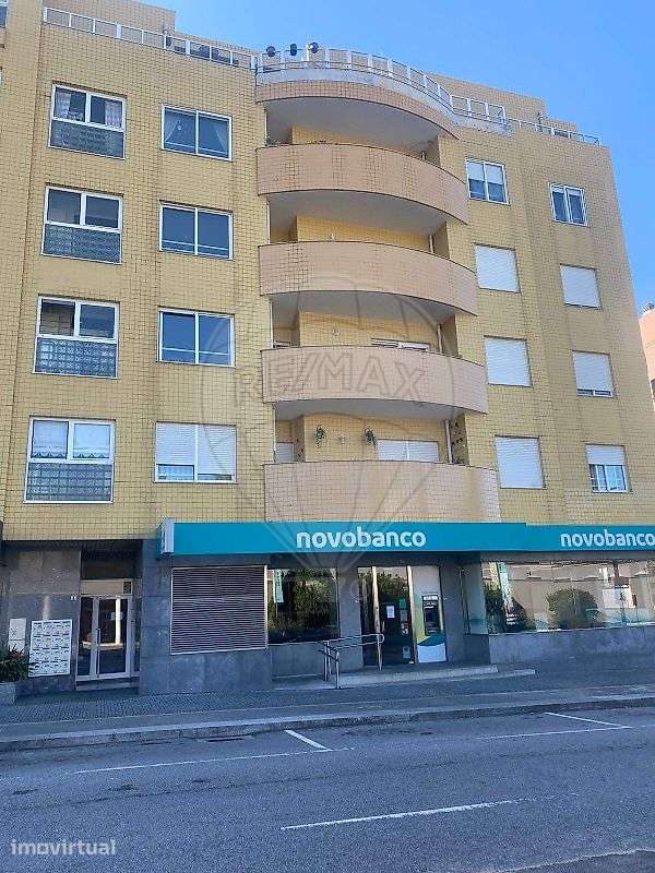 Apartamento T2 para arrendamento - Grande imagem: 2/24