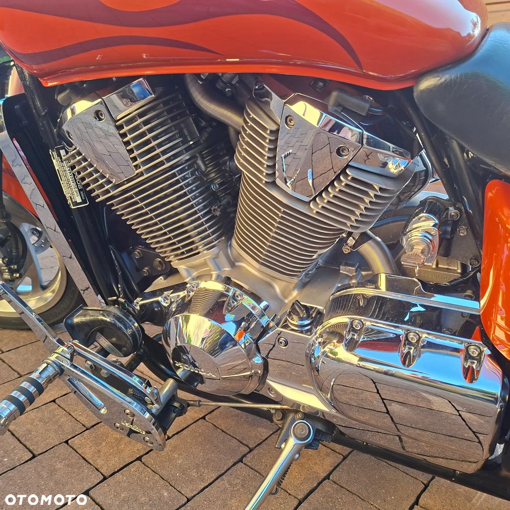Honda VTX - 15