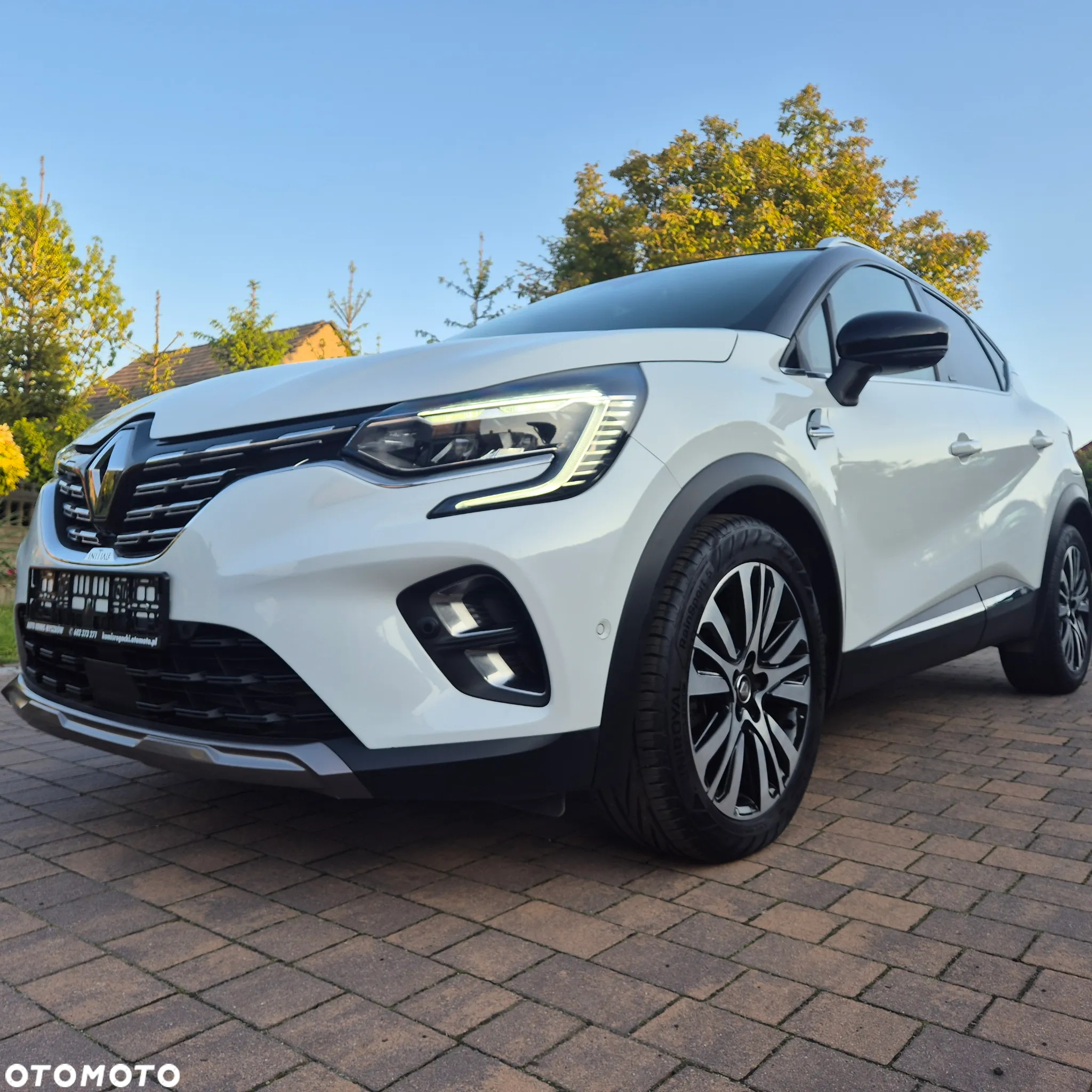 Renault Captur E-TECH PLUG-in 160 INITIALE PARIS - 17