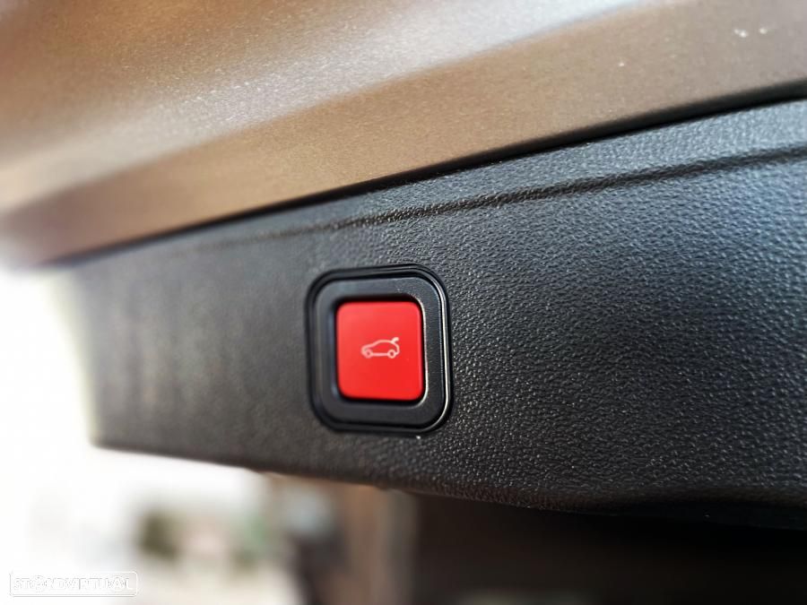 Jeep Avenger 1.2 GSE T3 Altitude - 37