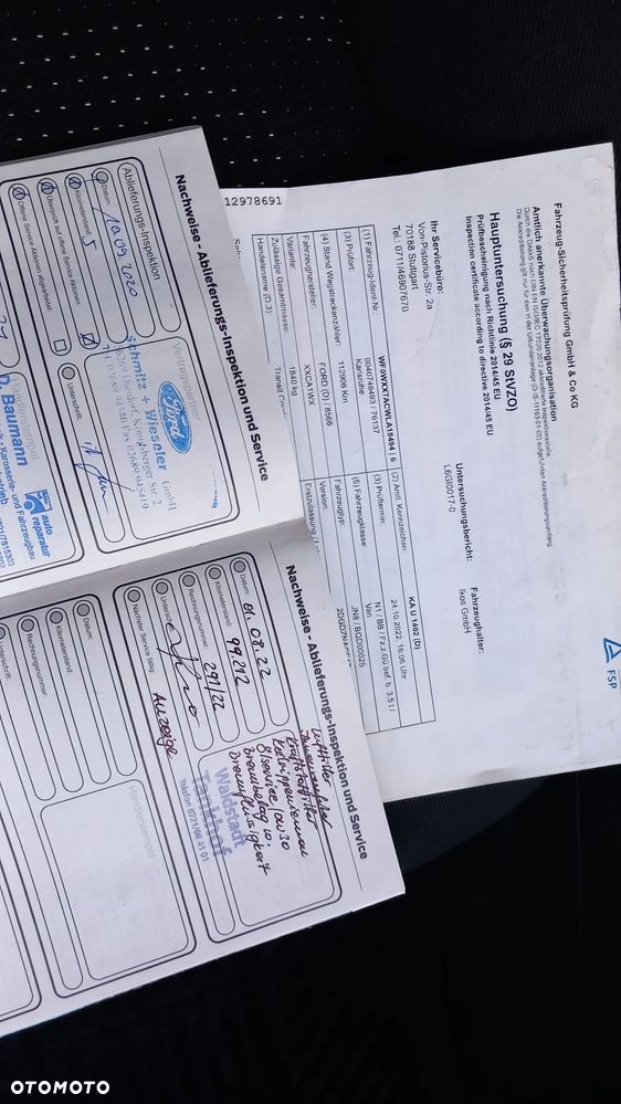 Ford Transit Courier - 17