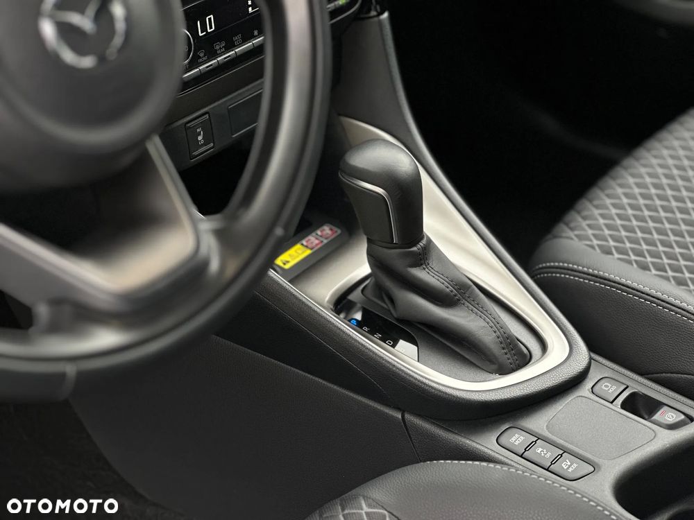 Mazda 2 1.5 Hybrid Homura CVT - 11