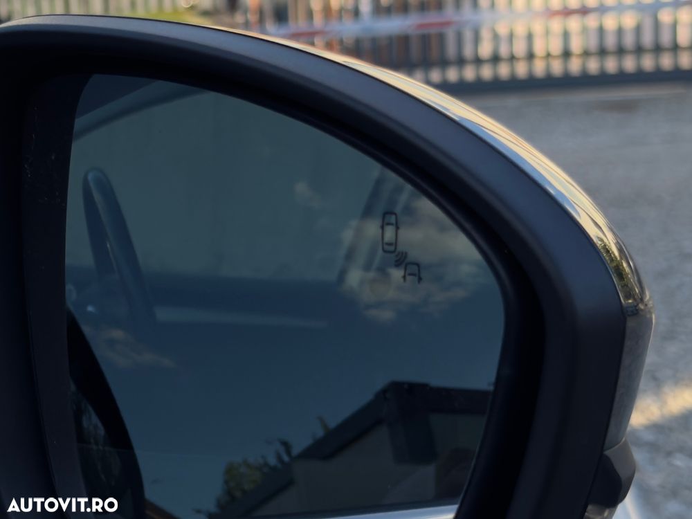 Renault Megane TCE 140 GPF Intens - 26