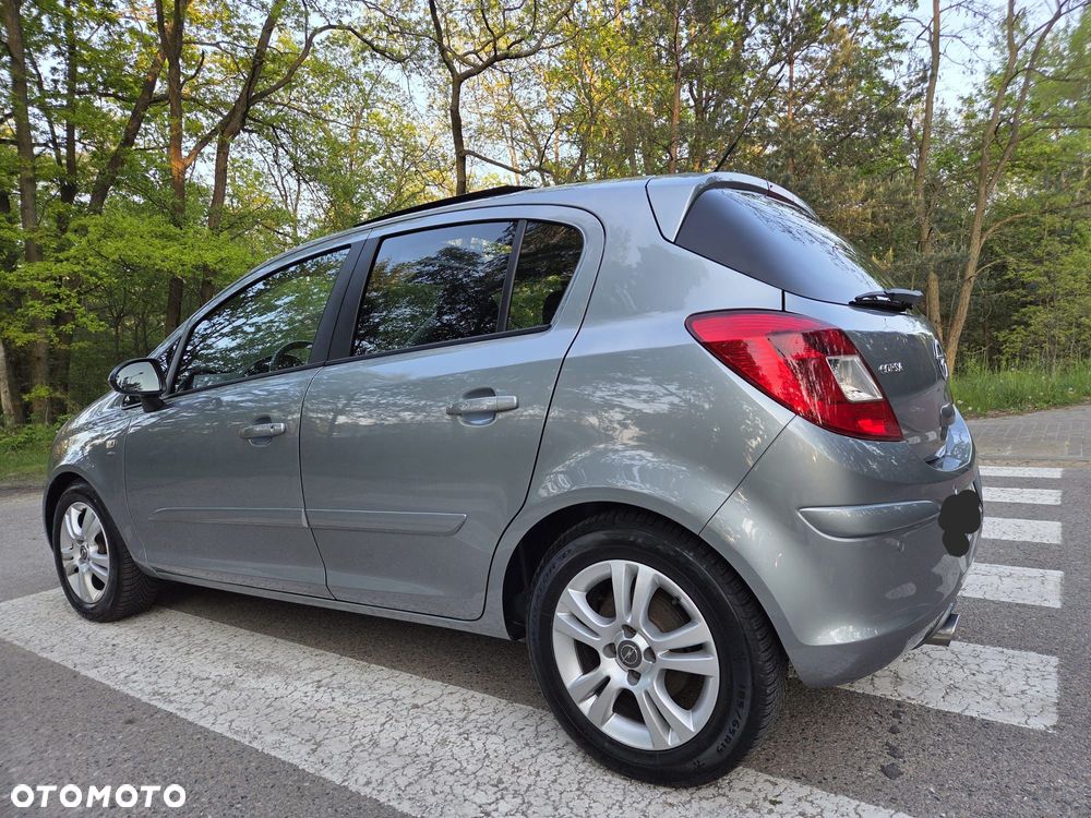 Opel Corsa 1.2 16V Cosmo EasyTronic - 6