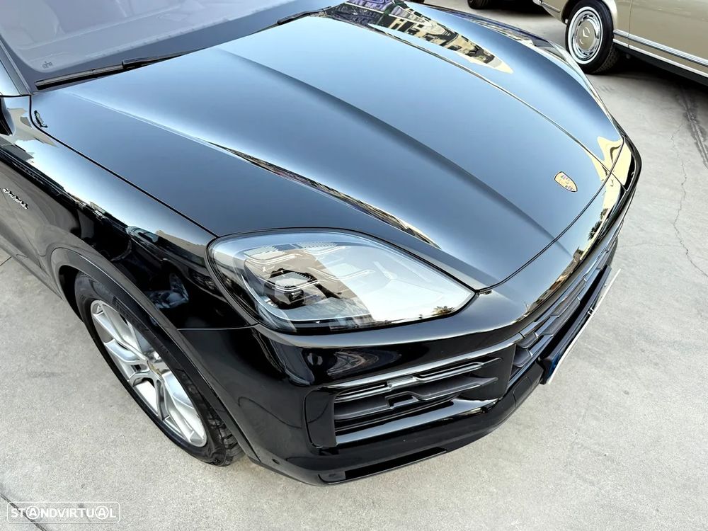 Porsche Cayenne Coupé E-Hybrid - 39