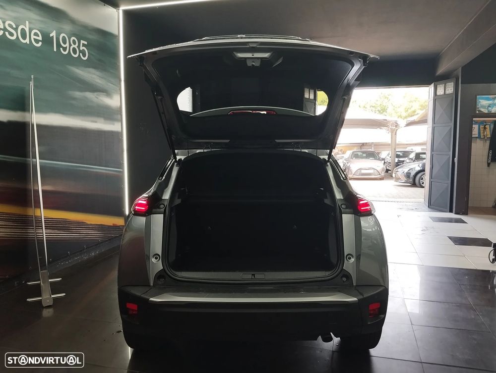 Peugeot 2008 1.2 PureTech Allure - 14