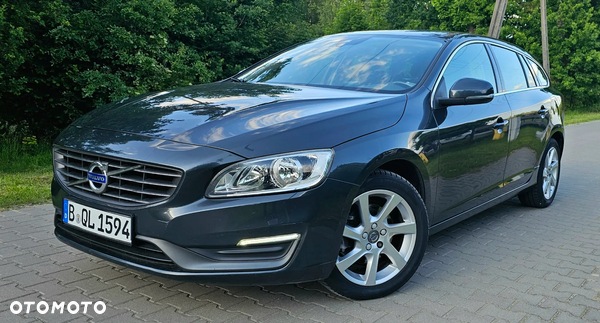 Volvo V60 T3 Geartronic Powershift Momentum