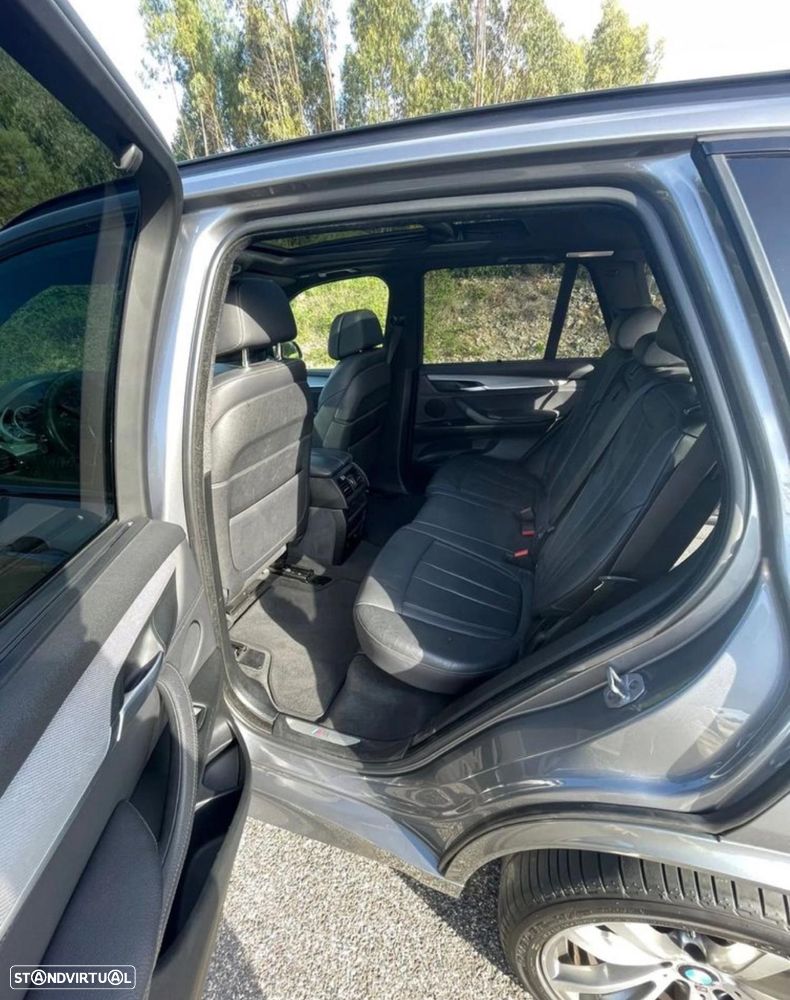 BMW X5 25 d sDrive Comfort 7L - 28