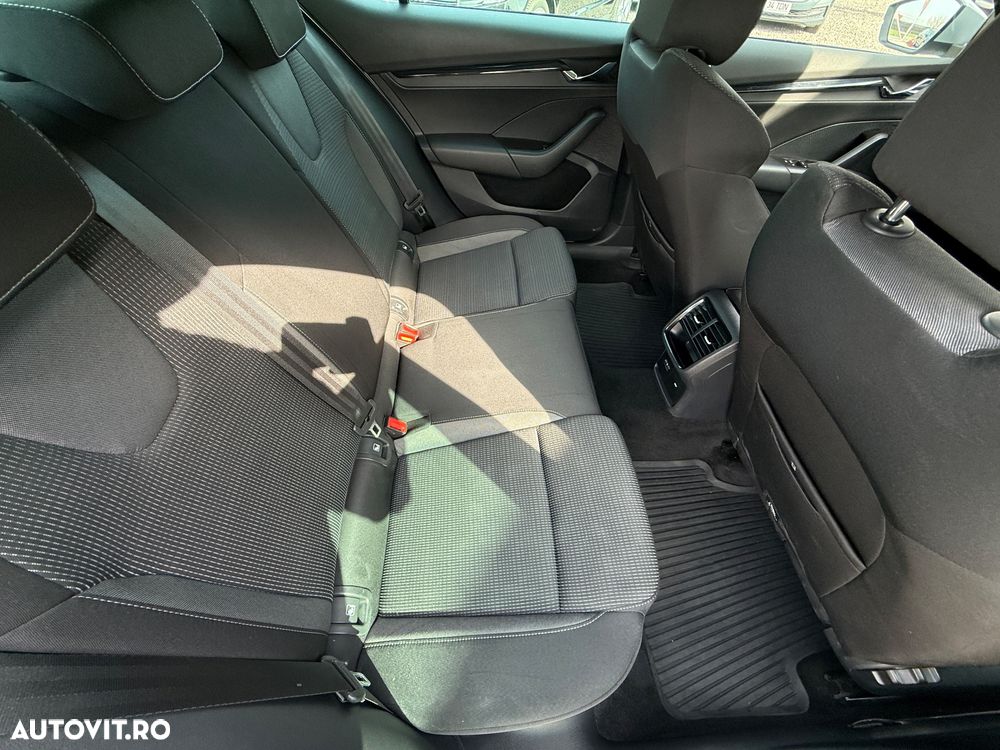 Skoda Octavia 2.0 TDI Ambition - 20