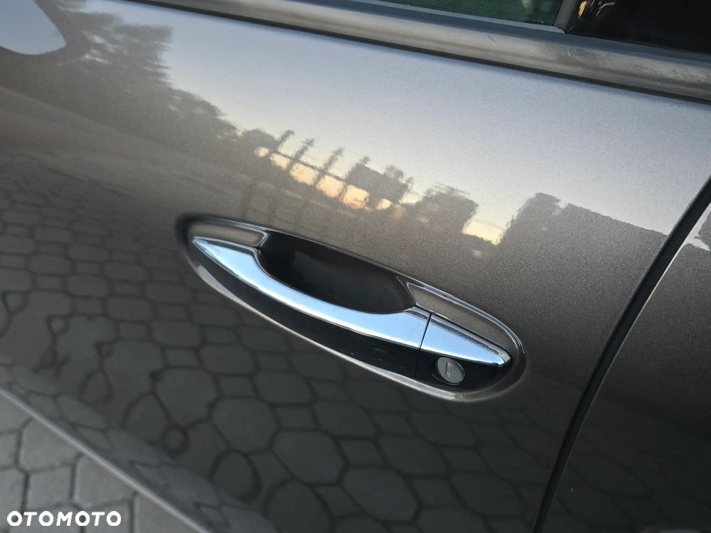 Citroën C4 Grand Picasso - 25