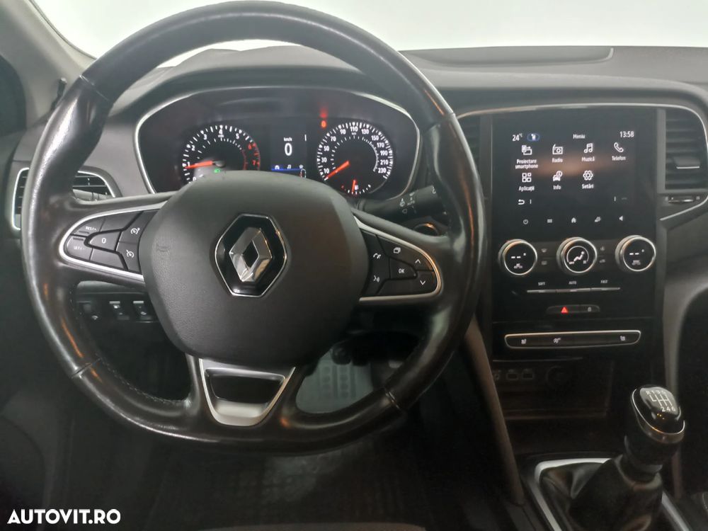 Renault Megane TCe 140 GPF Zen - 9