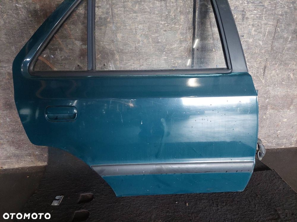 DRZWI KOMPLETNE PRAWY TYŁ SKODA FELICIA I LIFT 5550 - 2