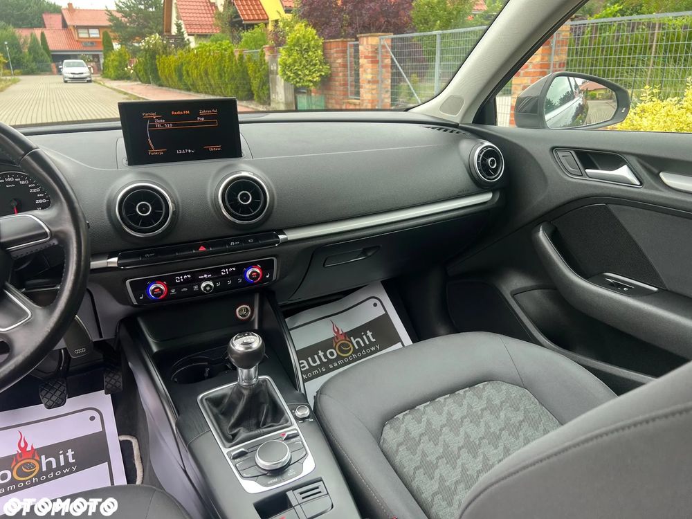 Audi A3 3-drzwiowe 1.6 TDI ultra Attraction - 15