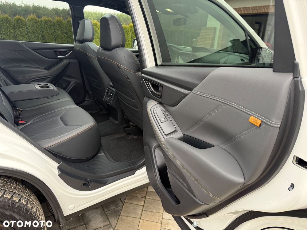 Subaru Forester 2.0 i Exclusive Special (EyeSight) Lineartronic - 31