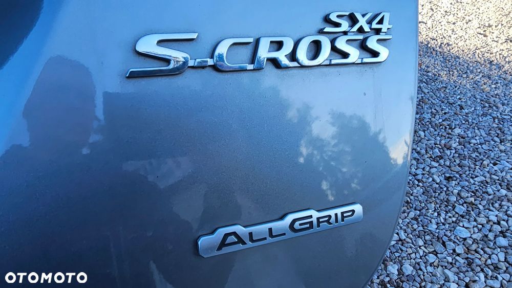 Suzuki SX4 S-Cross 1.4 T Premium 4WD - 24