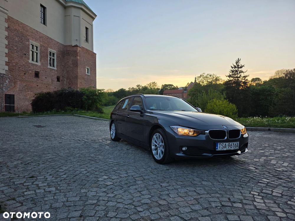 BMW Seria 3 316d - 2