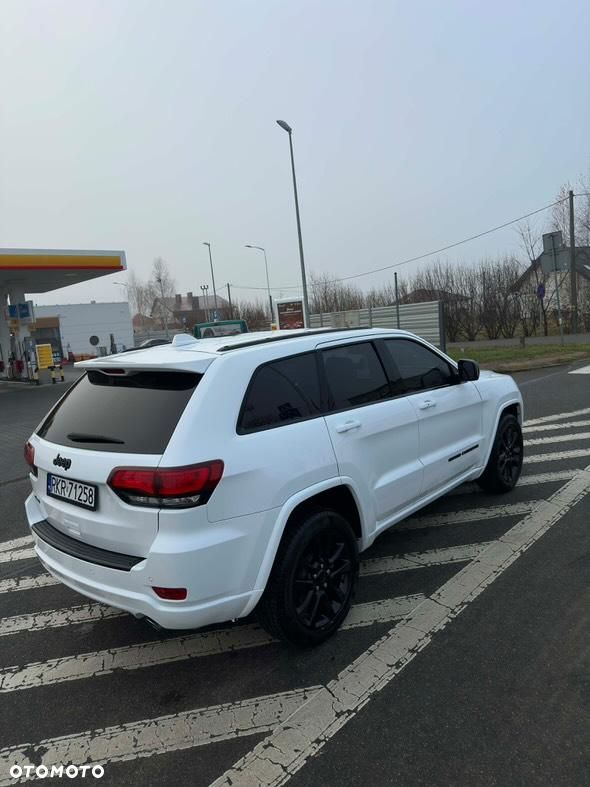 Jeep Grand Cherokee - 2