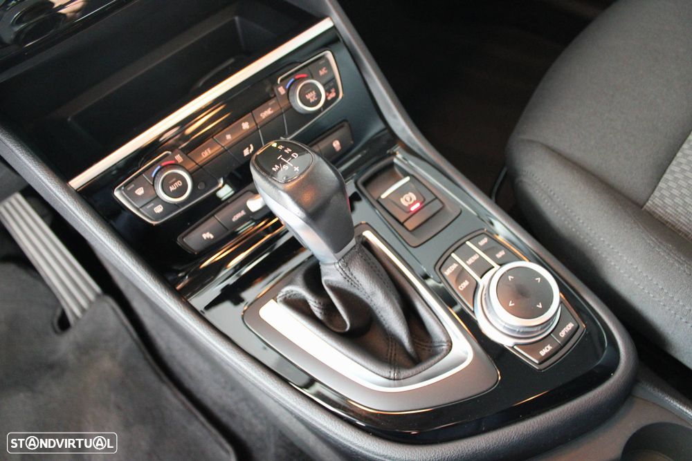 BMW 225xe Active Tourer Advantage - 16