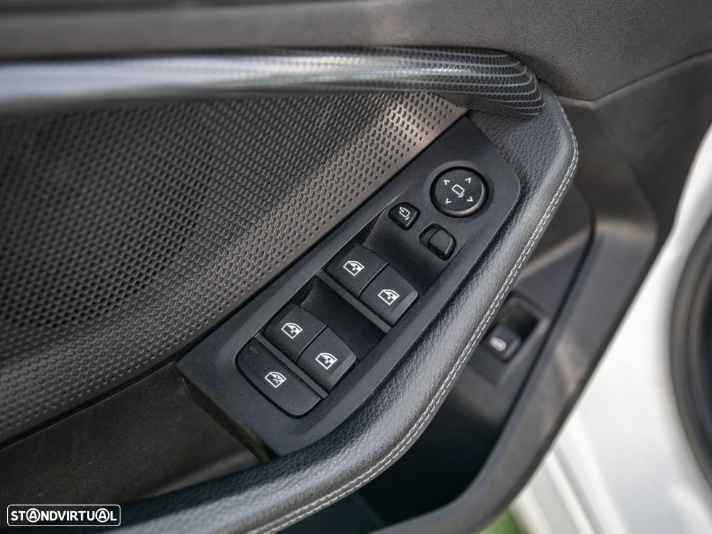 BMW 116 d Pack M Auto - 35