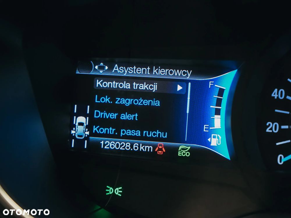 Ford Mondeo - 22