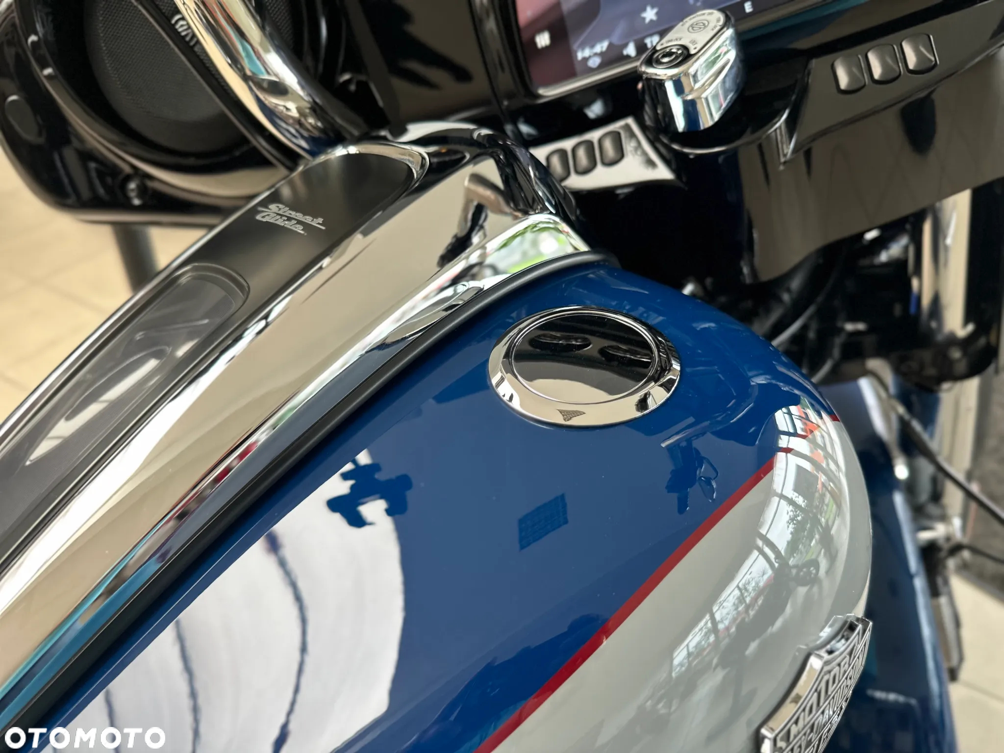 Harley-Davidson Touring Street Glide - 26