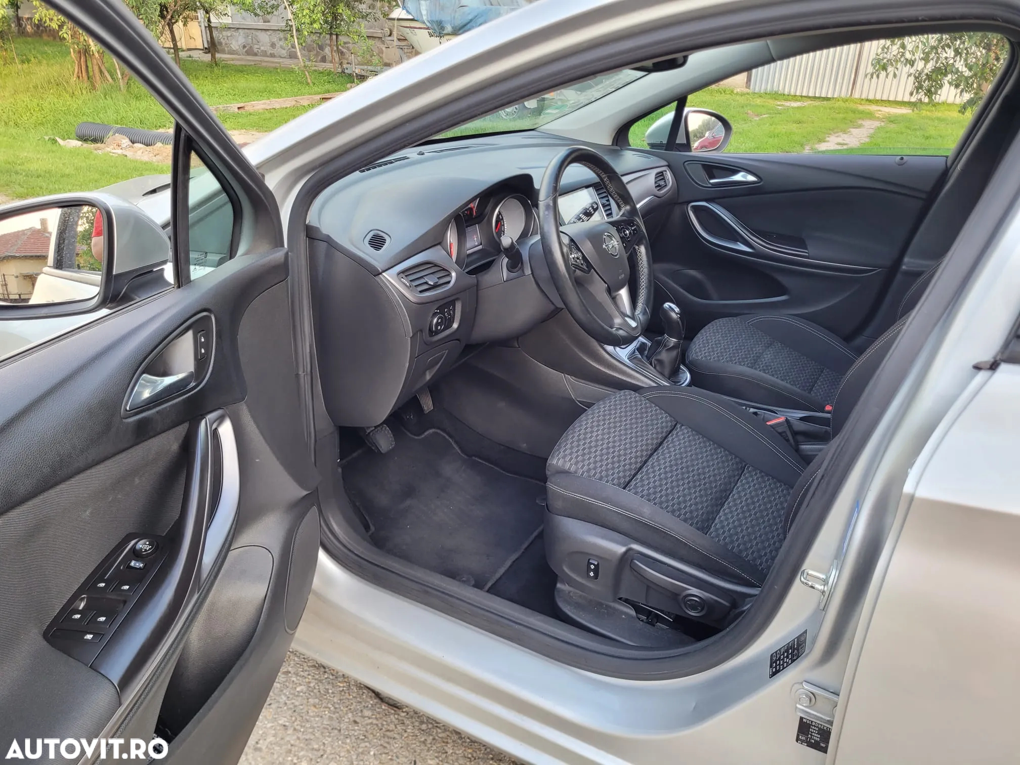 Opel Astra 1.6 D (CDTI) Sports Tourer Edition - 11