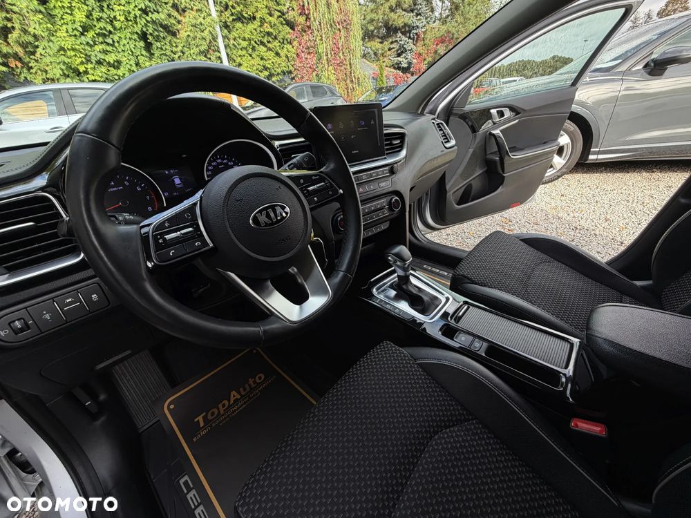 Kia Ceed - 19