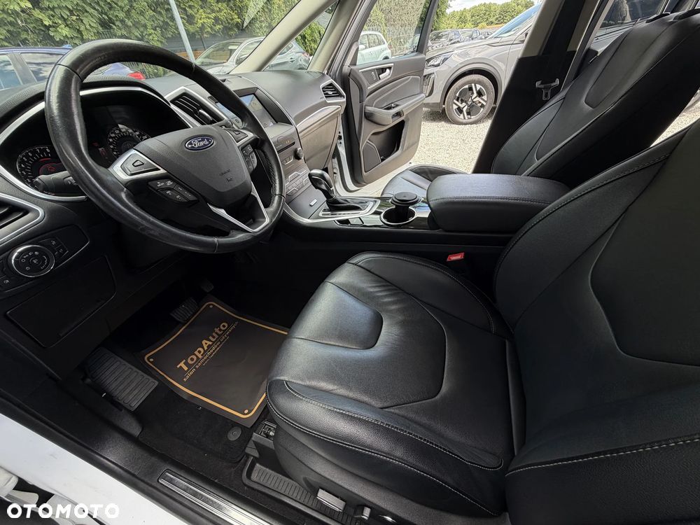 Ford S-Max 2.0 EcoBoost Titanium - 18