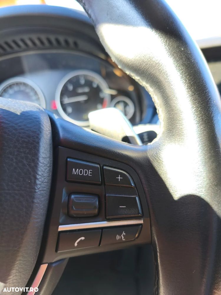 BMW Seria 5 525d xDrive Touring Sport-Aut. Luxury Line - 20