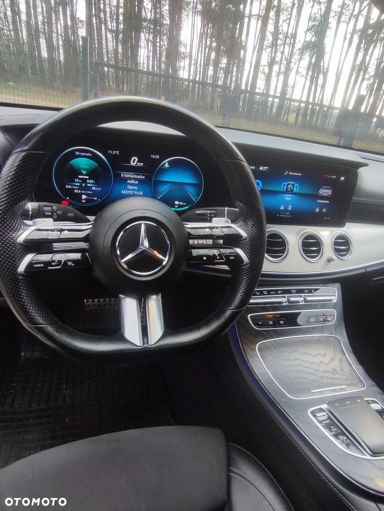 Mercedes-Benz Klasa E 300 de 9G-TRONIC Night Edition - 10