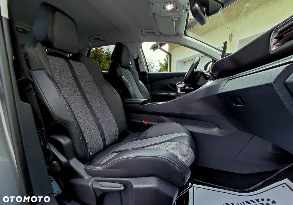 Peugeot 3008 PureTech 130 Stop & Start Allure - 19