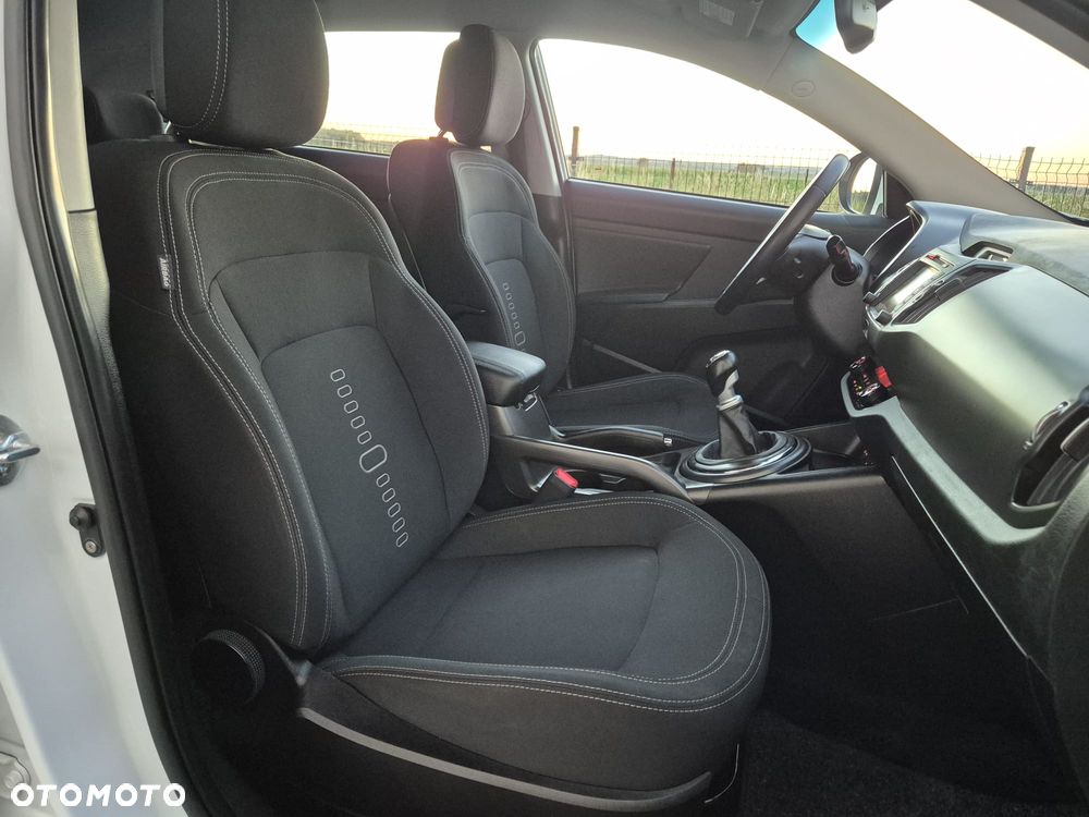 Kia Sportage 1.7 CRDI XL 2WD - 27