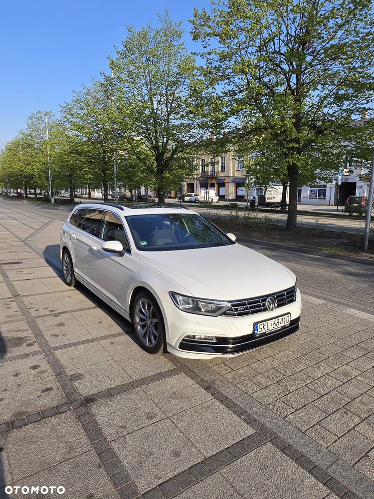 Volkswagen Passat 2.0 TDI (BlueMotion Technology) Highline - 11