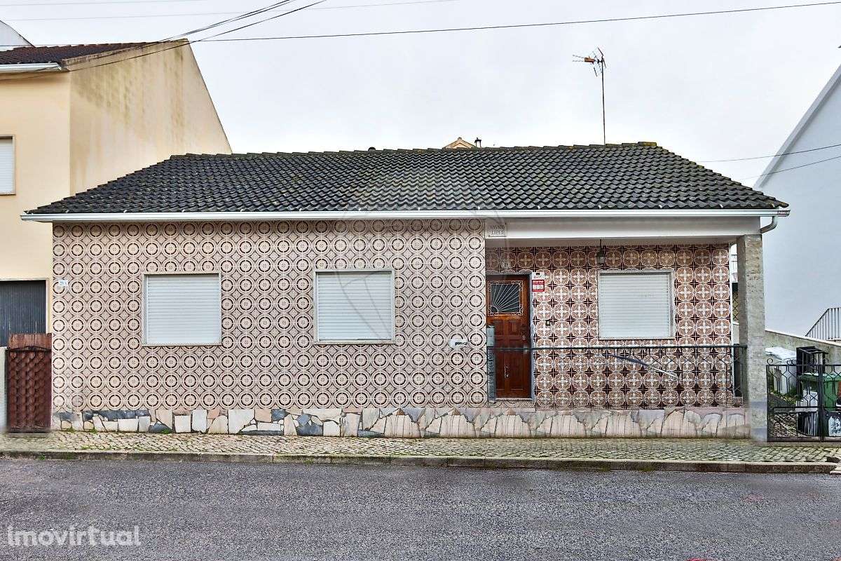 Moradia T3 para venda - Grande imagem: 2/17