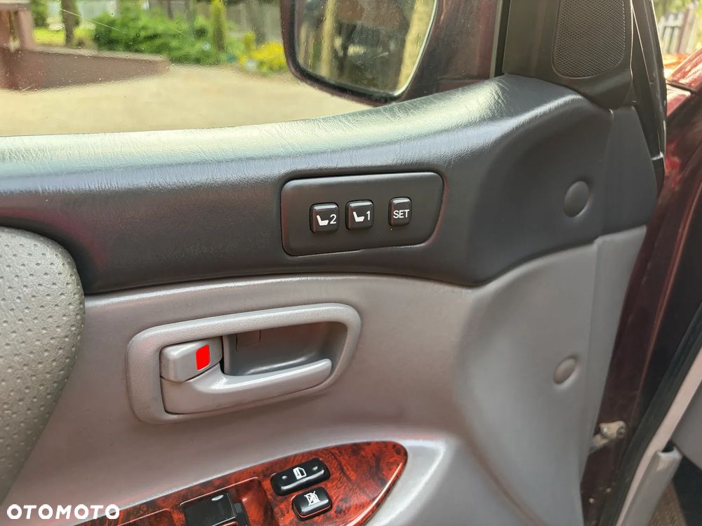 Toyota Land Cruiser 4.7 V8 - 14