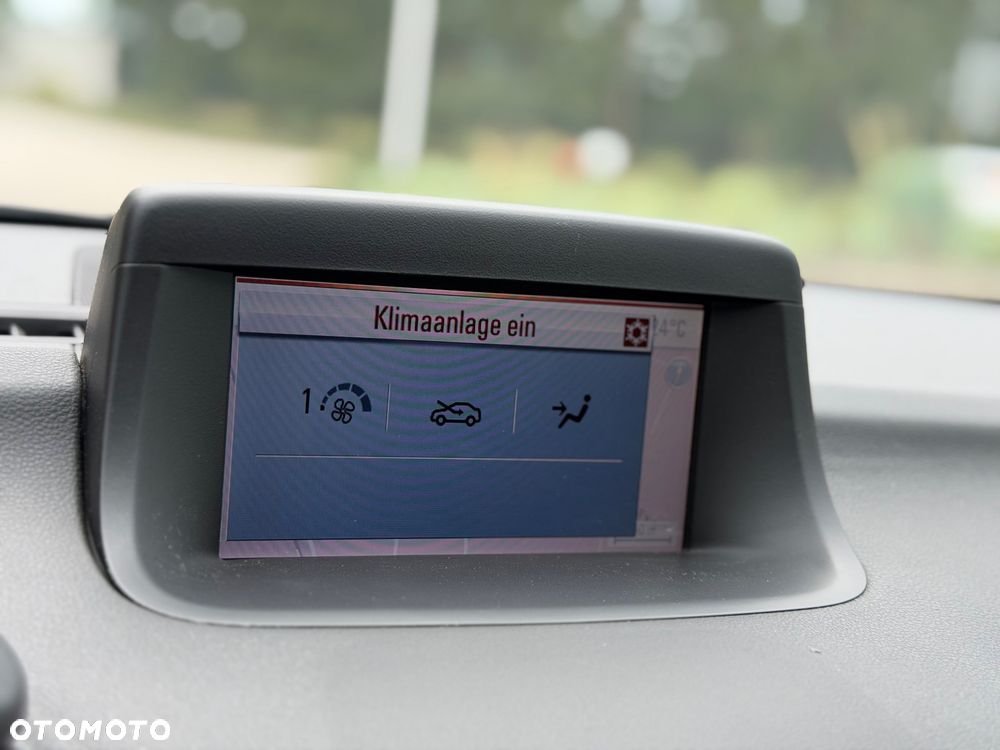Opel Meriva - 30