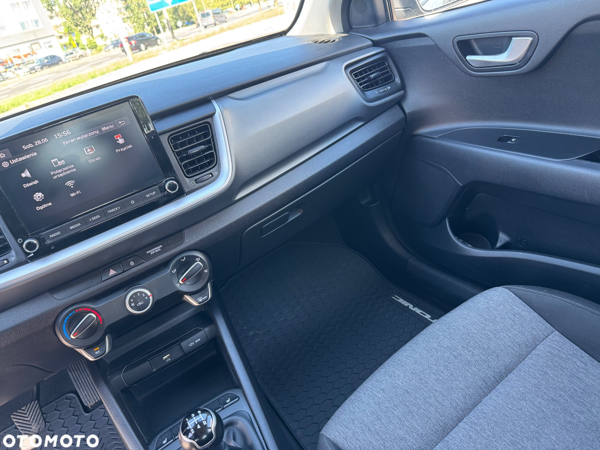 Kia Stonic 1.2 M - 24